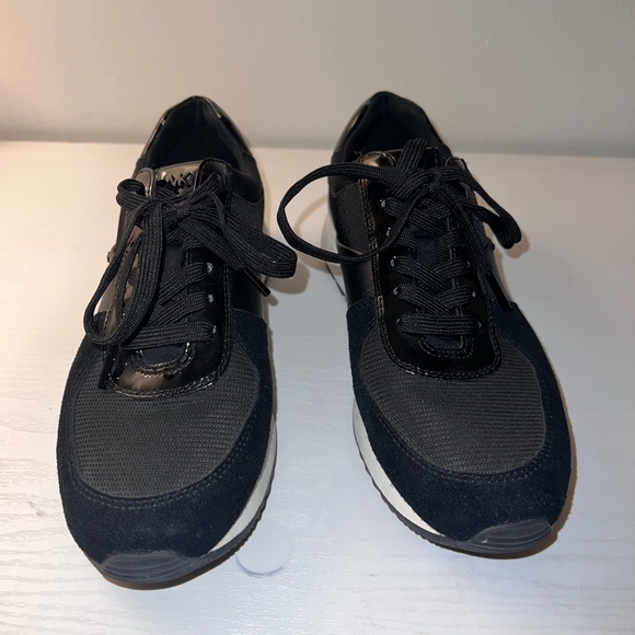 Michael Kors Trainer - Picture 3 of 4